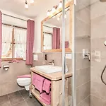 Haus Theresa Daire *