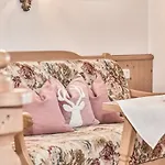 Haus Theresa Daire *