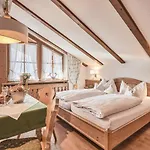 Haus Theresa Reit im Winkl