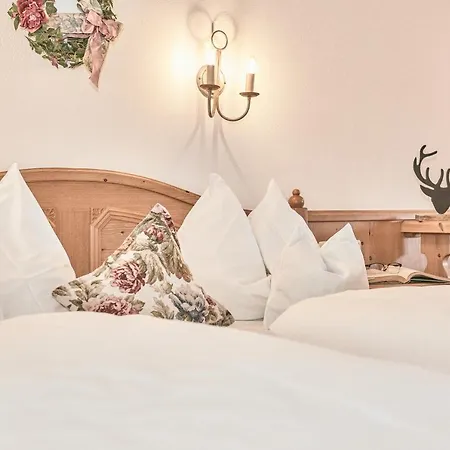 Haus Theresa-reit Im Winkl * Reit im Winkl