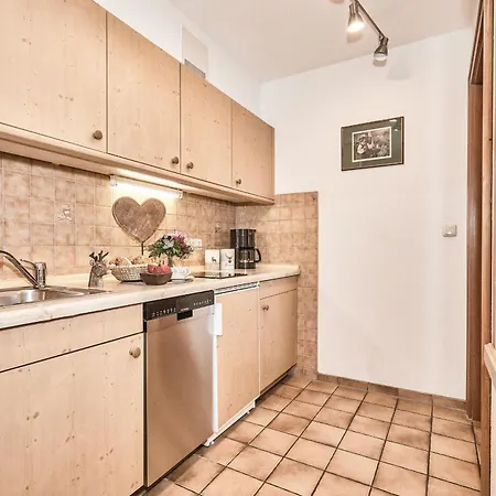 Haus Theresa Apartment