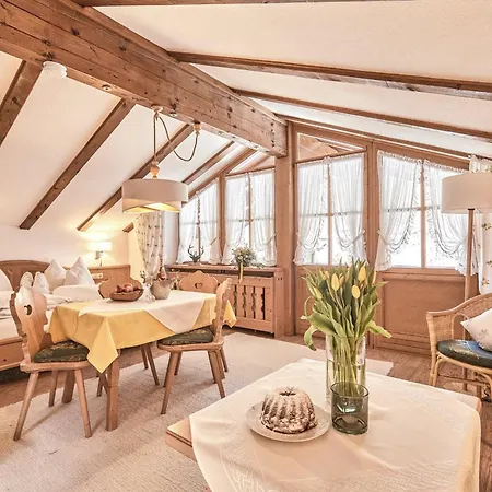 Haus Theresa Apartment *